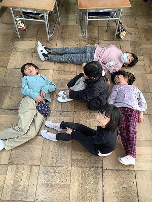 何曜日？