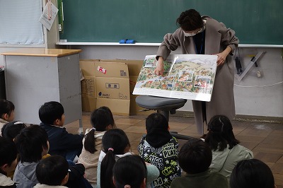 読み聞かせ