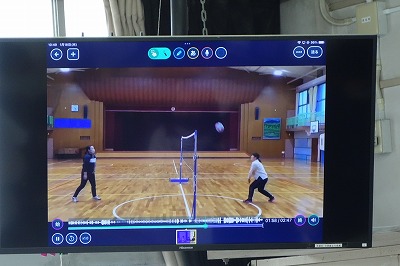 バレーのトス連続チャレンジ