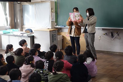 読み聞かせ